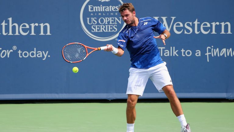 CINCINNATI, OH - AUGUST 19:  Stanislas Wawrinka of Switzerland returns a forehand to Borna Coric of Croatia during Day 5 of the Western & Southern Open at 