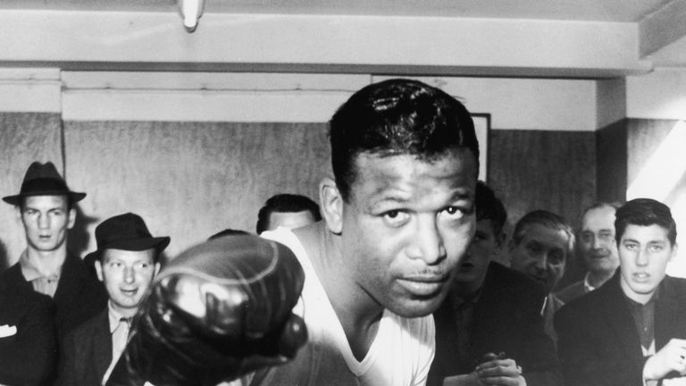  Sugar Ray Robinson (1921 - 1989)