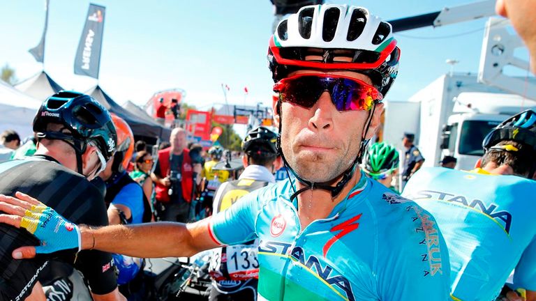 Vincenzo Nibali and Chris Froome on stage two of the 2015 Vuelta a Espana