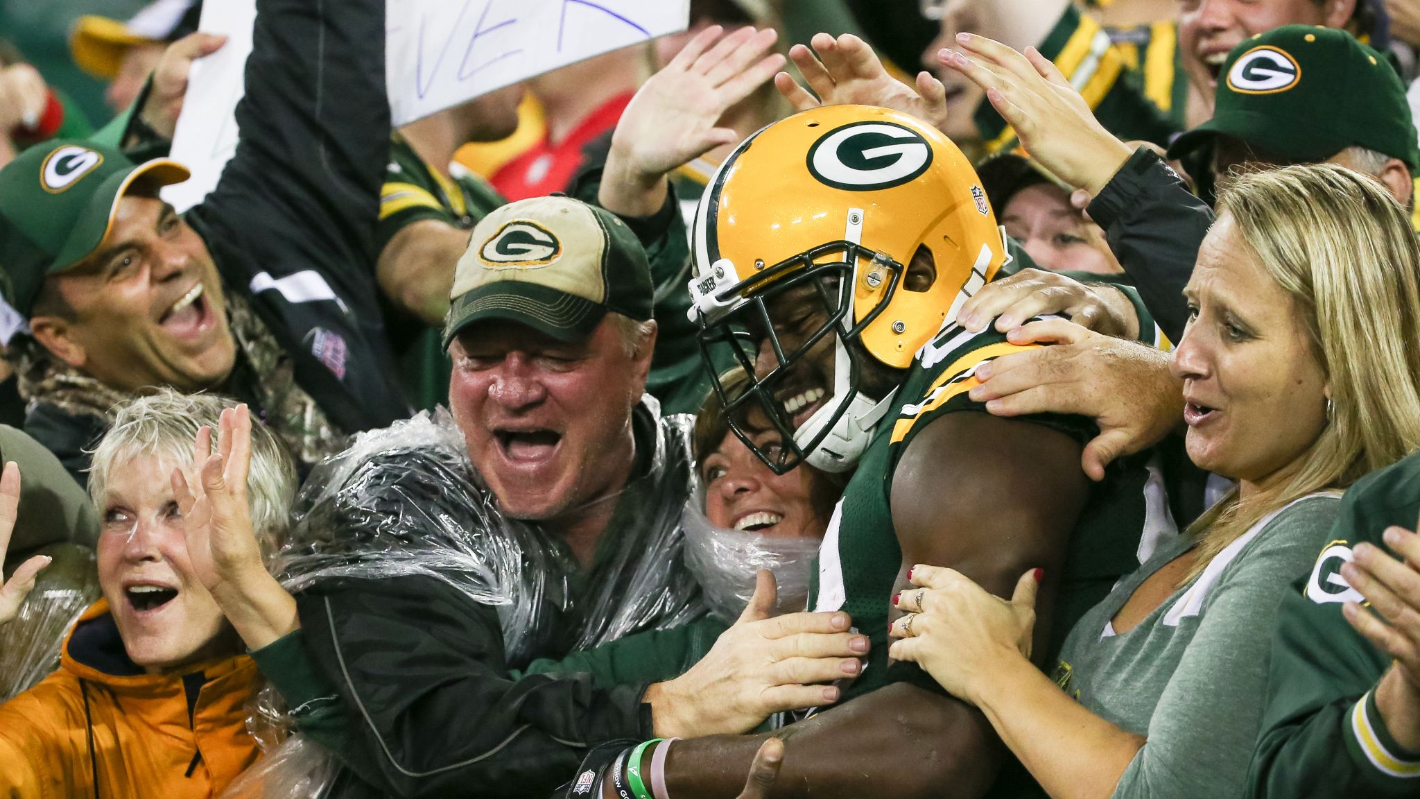 Aaron Rodgers with championship belt  Superbowl xlv, Green bay packers  fans, Go packers