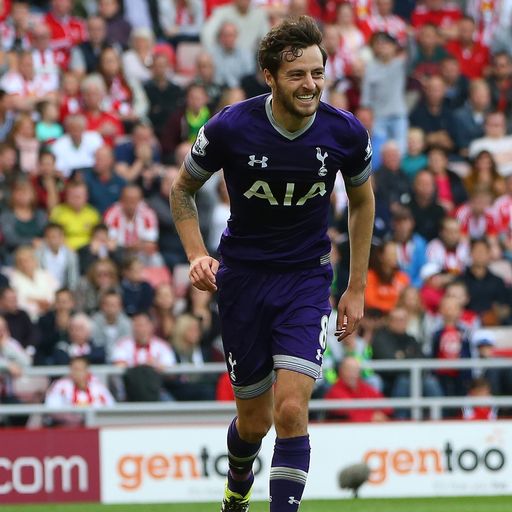 Mason earns Spurs first win