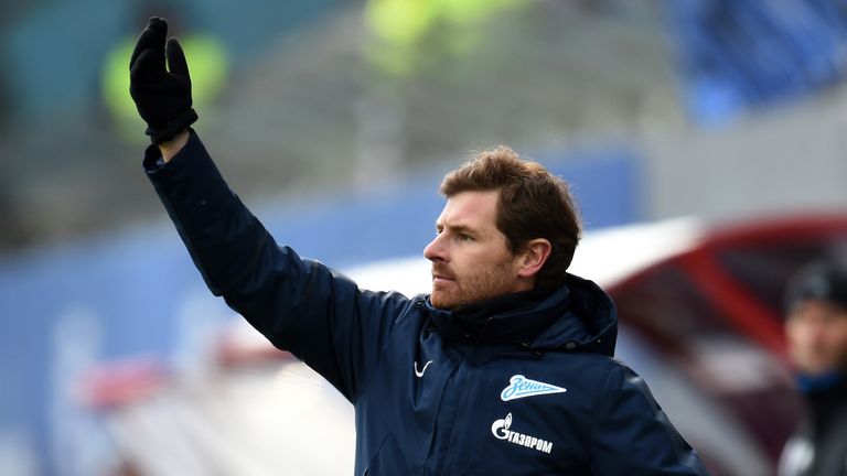 Andre Villas-Boas of FC Zenit St. Petersburg gestures during the Russian Premier League match between Dinamo Moscow and Zenit at the Arena Khimki Stadium