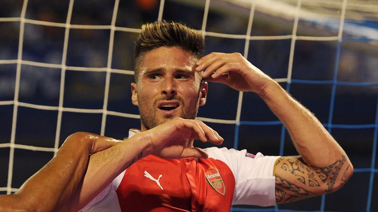 Arsenal's Olivier Giroud shows his frustration against Dinamo Zagreb