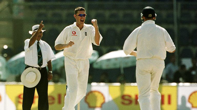 11 Dec 2000:  Ashley Giles of England celebrates taking the wicket of Salim Elahi of Pakistan during the 3rd Pakistan v England Test match at the National 