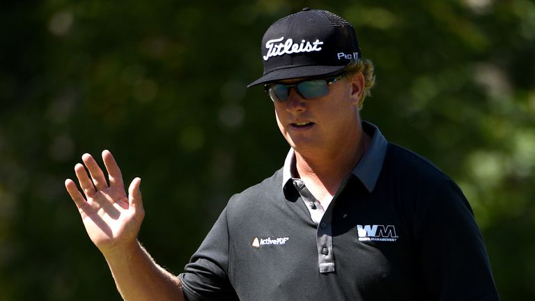 Charley Hoffman rolls in a third straight birdie during his 63