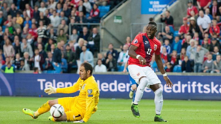 Norway's Adama Diomande (R)  during the UEFA Euro 2016 Group qualifying football match between Norway and Azerbaijan