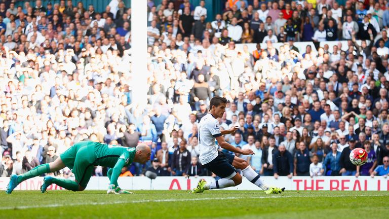 Erik Lamela of Tottenham Hotspur scores his team's fourth goal  