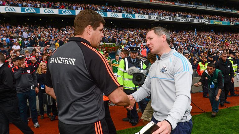 Dublin manager Jim Gavin (right) shakes hands with Kerry manager Eamonn Fitzmaurice after the 2013 All-Ireland semi-final