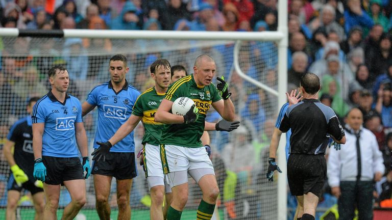 Kieran Donaghy speaks to referee David Coldrick late in the game
