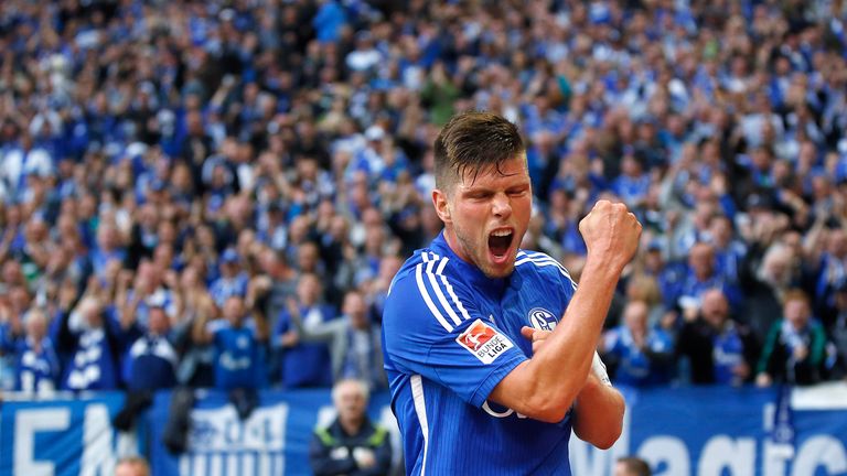 Klaas Jan Huntelaar was on target in Schalke's win