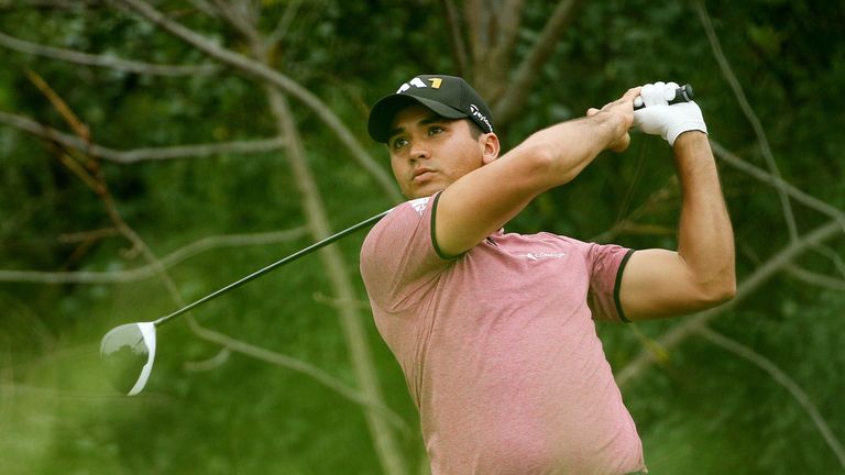 LAKE FOREST, IL - SEPTEMBER 18:  Jason Day of Australia plays his shot from the seventh tee during the Second Round of the BMW Championship at Conway Farms