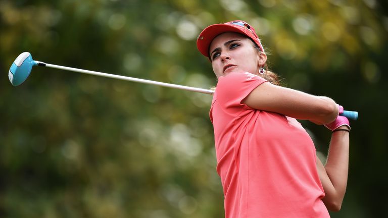 Lexi Thompson made six birdies in 10 holes to haul herself into contention