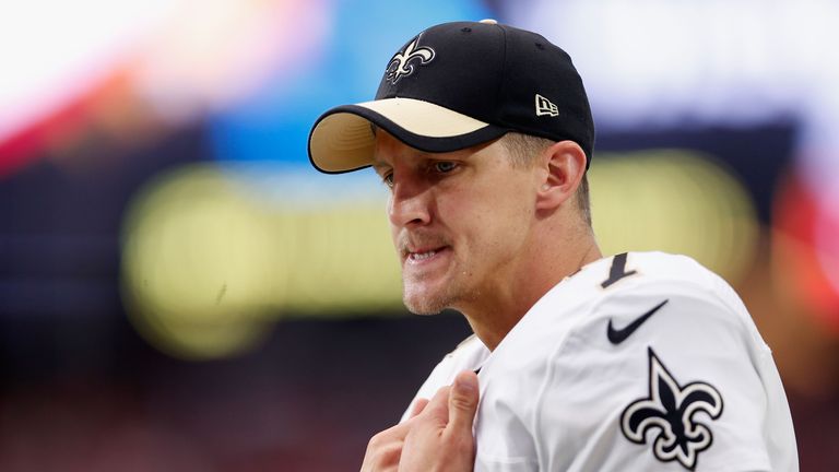 Quarterback Luke McCown #7 of the New Orleans Saints