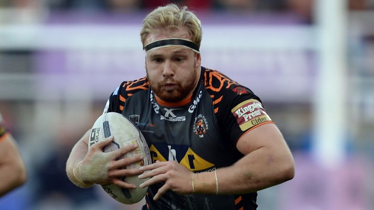 NEWCASTLE UPON TYNE, ENGLAND - MAY 31:  Oliver Holmes of Castleford Tigers during the Super League match between Castleford Tigers and Wakefield Trinity Wi