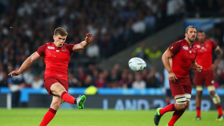 Owen Farrell kicks for poles during the Rugby World Cup Pool A match between England and Fiji at Twickenham