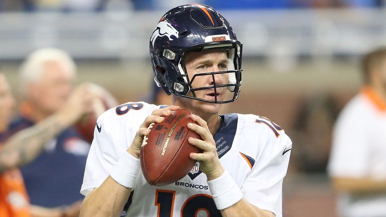 DETROIT, MI - SEPTEMBER 27: Quarterback Peyton Manning #18 of the Denver Broncos