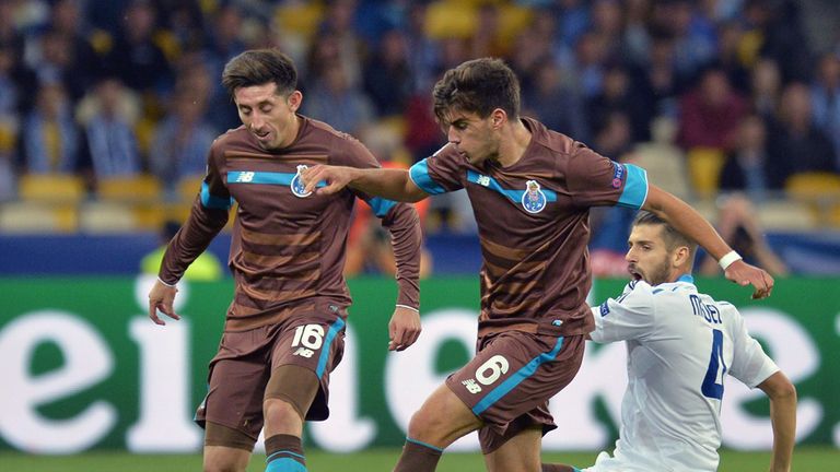 Ruben Neves tries to make progress for Porto
