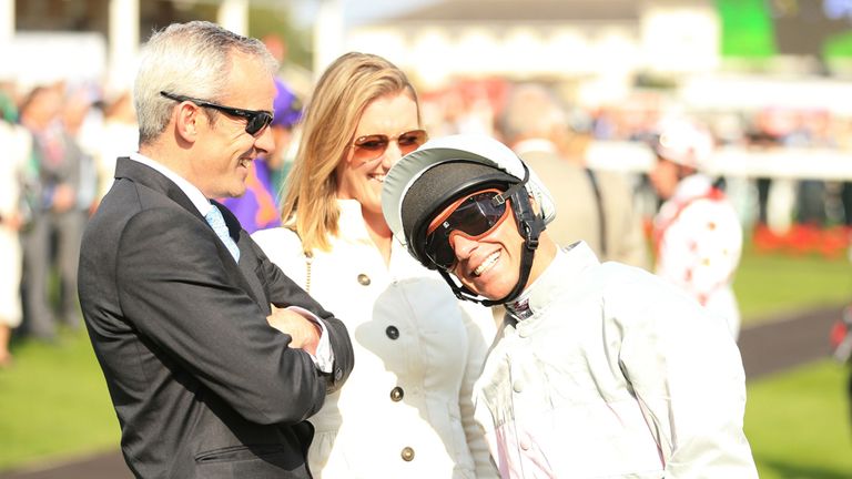 Frankie Dettori shares a joke with Ruby Walsh