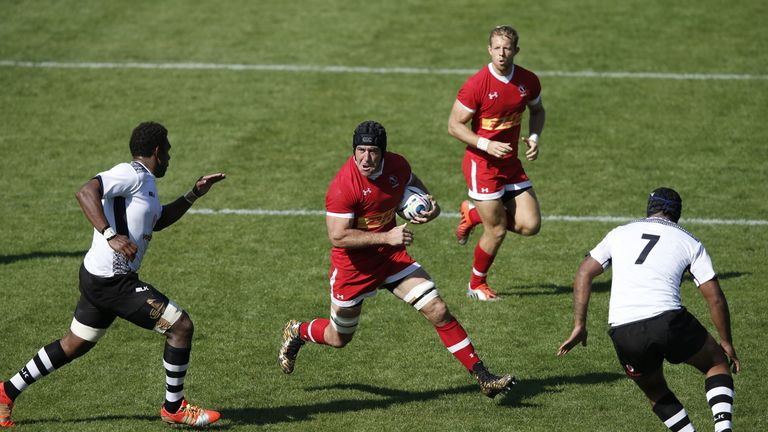 Canada's Jamie Cudmore makes a break against Fiji