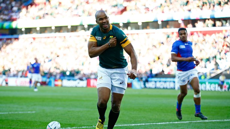 South Africa celebrates scoring the opening try during the 2015 Rugby World Cup Pool B match between S