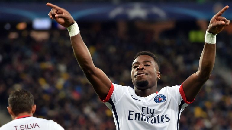 Serge Aurier celebrates 