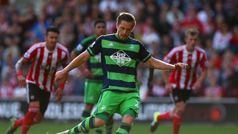Gylfi Sigurdsson scores from the penalty spot as Swansea suffer defeat to Southampton