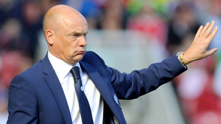 MIDDLESBROUGH, ENGLAND - SEPTEMBER 27: Leeds United manager Uwe Rosler during the Sky Bet Championship match between Middlesbrough and Leeds United at the 