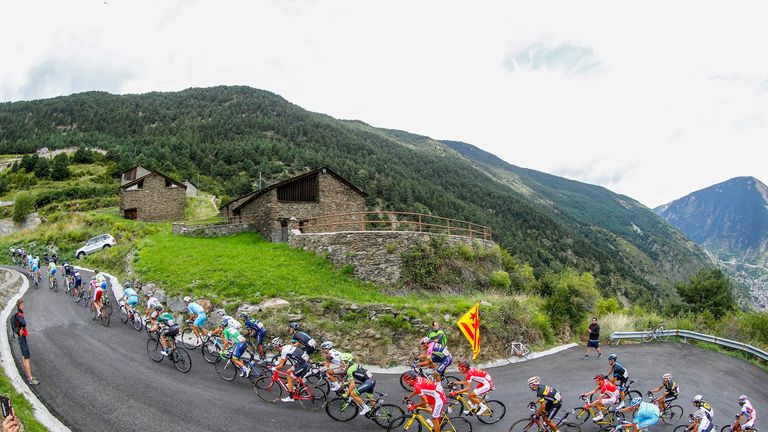 The peloton on the Collada de Beixalis during Stage 11 of the 2015 Vuelta Espana