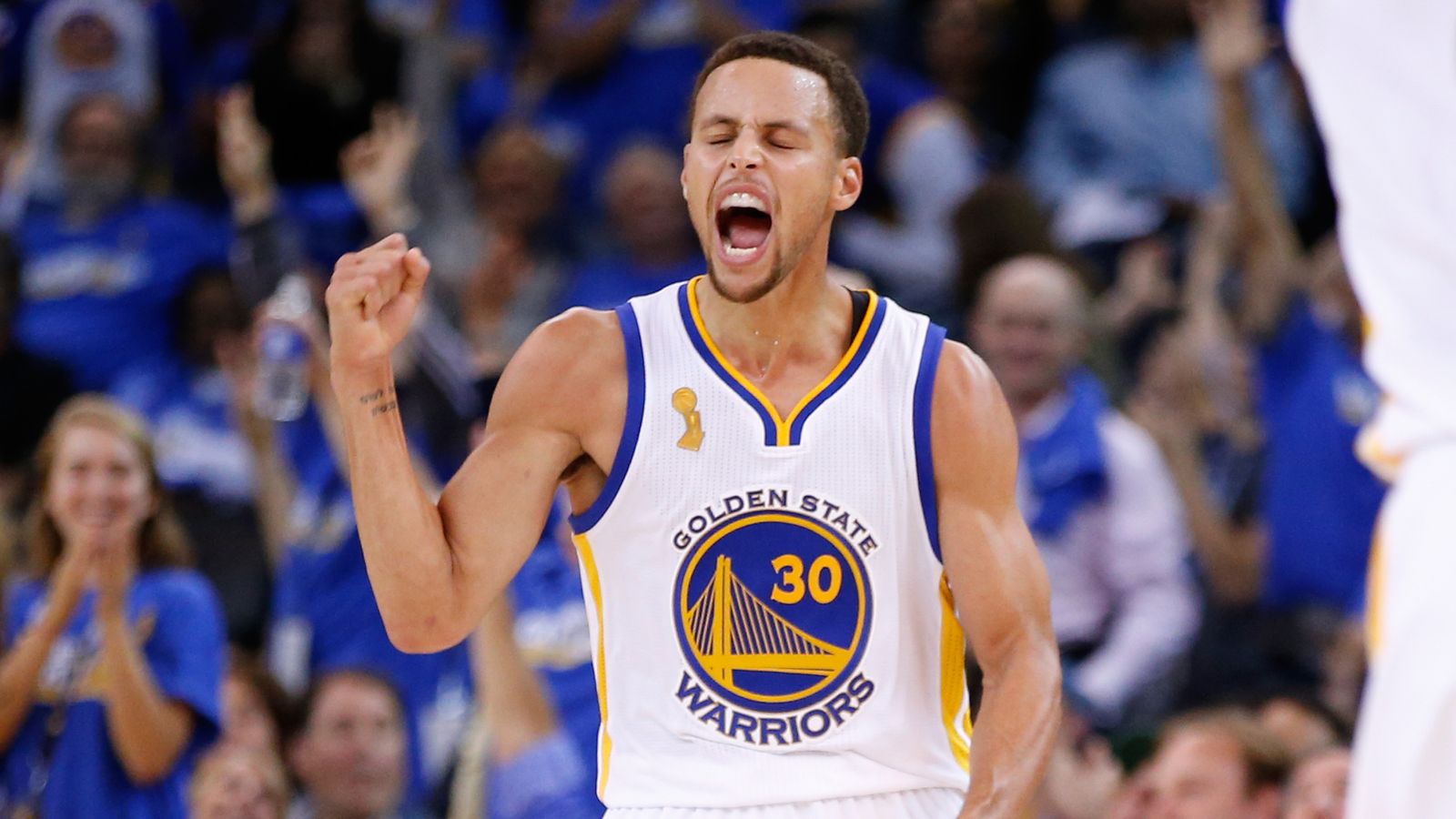 Stephen Curry sets new NBA record in Golden State Warriors win