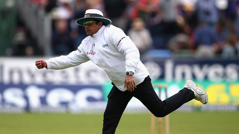 Umpire Aleem Dar withdrawn from India-South Africa series, Cricket News