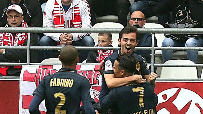 Monaco's Portuguese midfielder Silva Bernardo (C) celebrates with team-mates 