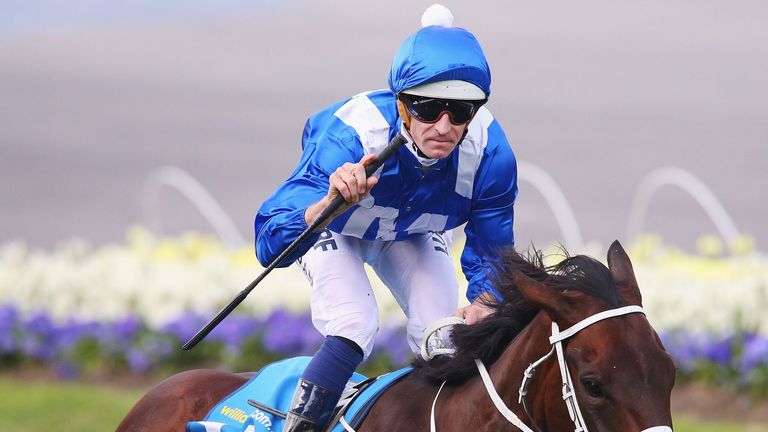 Hugh Bowman and Winx win the Cox Plate at Moonee Valley