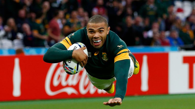 Bryan Habana goes over for South Africa's third try against USA