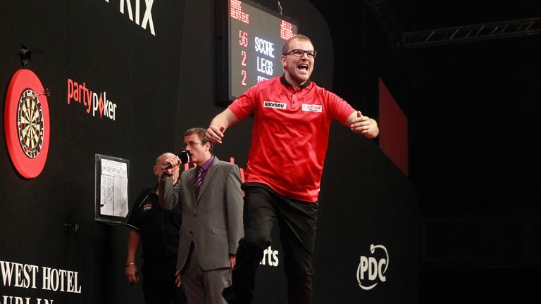 PARTY POKER GRAND PRIX 2015.CITY WEST HOTEL,DUBLIN.PIC;LAWRENCE LUSTIG.QUARTER FINAL.MARK WEBSTER V JELLE KLAASEN.MARK WEBSTER IN ACTION