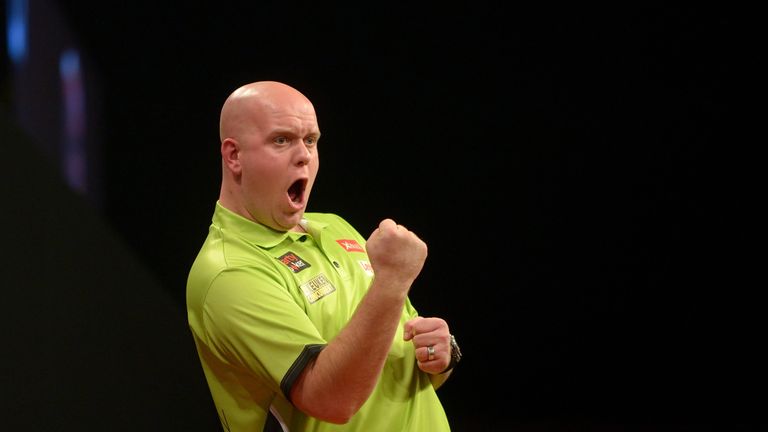 MICHAEL VAN GERWEN v MARK WEBSTER - WORLD GRAND PRIX SEMI-FINAL