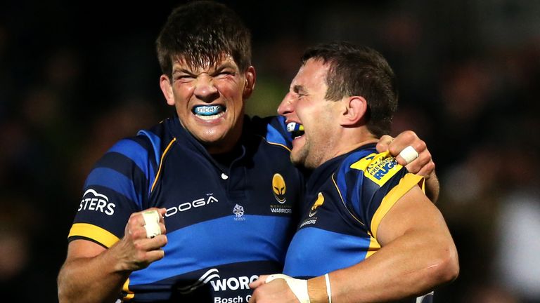 Worcester Warriors' Donncha O'Callaghan (left) and Phil Dowson celebrate 