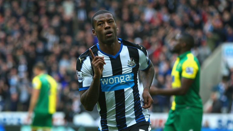 Georginio Wijnaldum of Newcastle celebrates as he scores the opening goal against Norwich