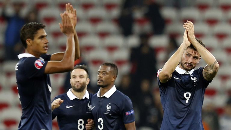 France celebrate victory over Armenia in Nice