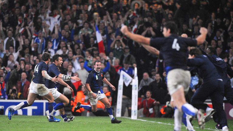 France celebrate their quarter-final victory over New Zealand in the 2007 World Cup.