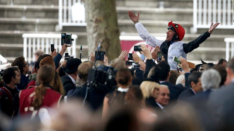 Frankie Dettori soaks up the adulation