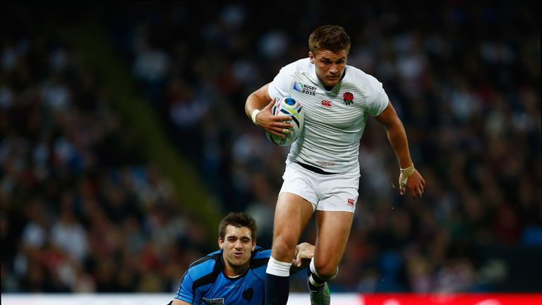 Henry Slade of England evades a tackle during the 2015 Rugby World Cup Pool A match against Uruguay 