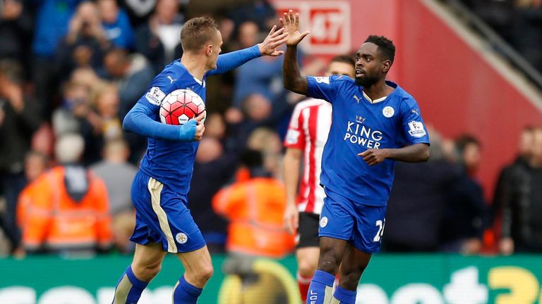 Leicester City's Jamie Vardy (left) celebrates scoring his sides first goal alongside teammate Nathan Dyer during the Barclays Premier League match at St M