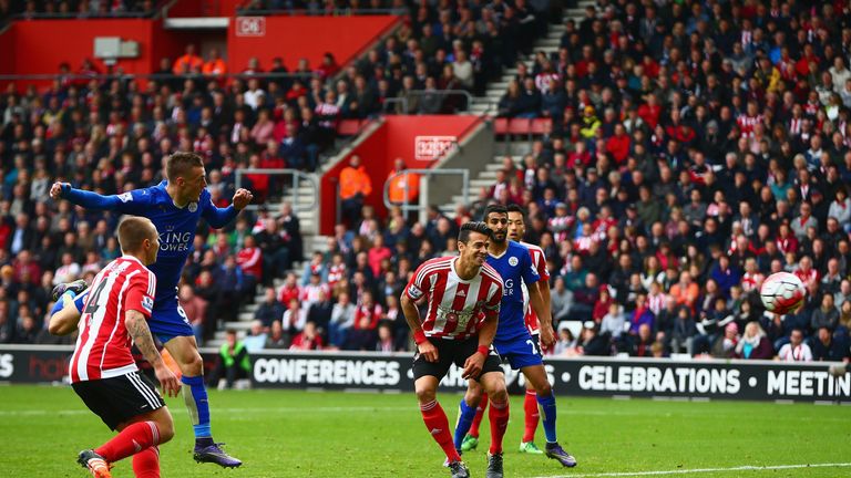 Jamie Vardy heads the first of his two Leicester goals in a 2-2 draw at Southampton