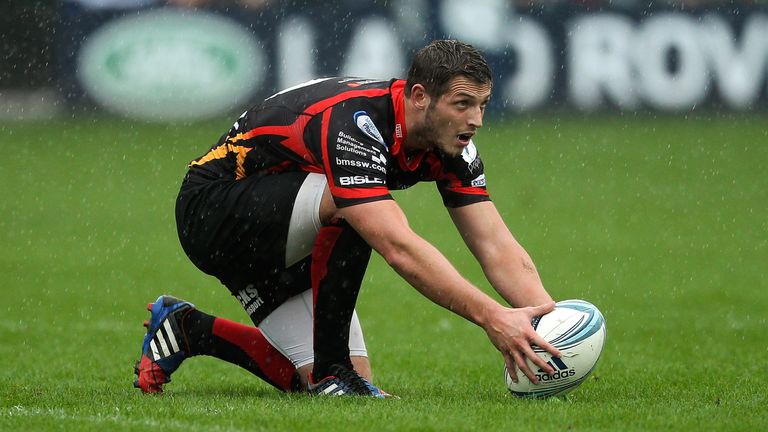 Jason Tovey kicked four penalties and a conversion for Newport Gwent Dragons