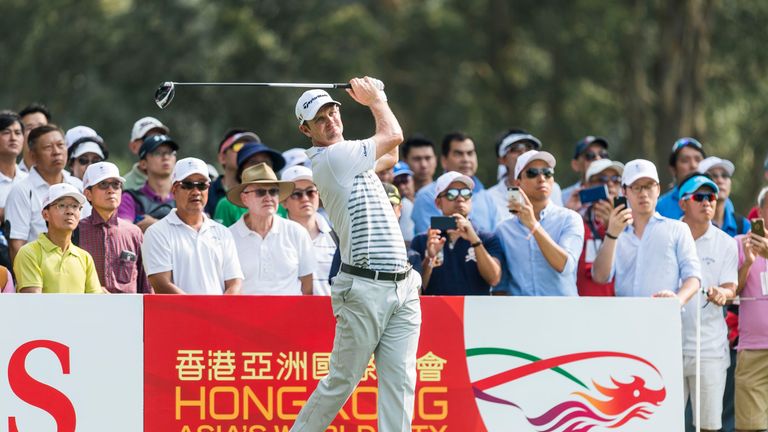 Justin Rose is one off the lead after a flawless 65