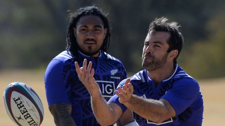 Conrad Smith (r) and Ma'a Nonu during a New Zealand training session