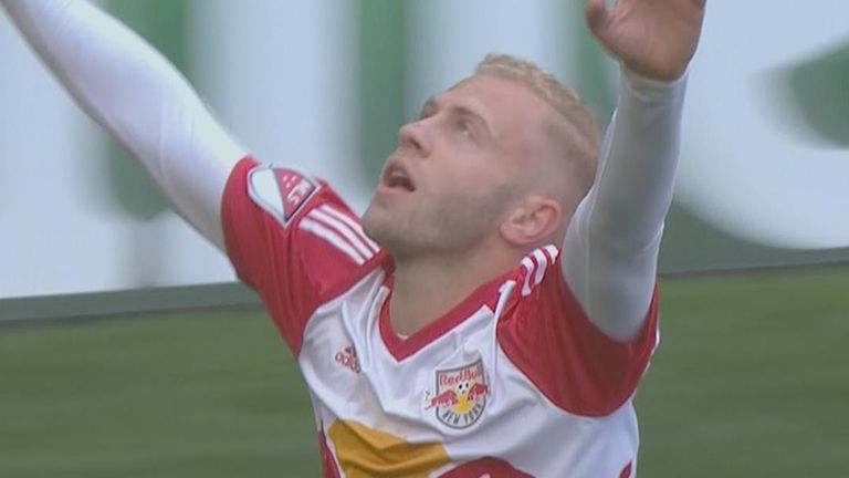 Mike Grella scores after just seven seconds for the New York Red Bulls. The fastest in MLS history.