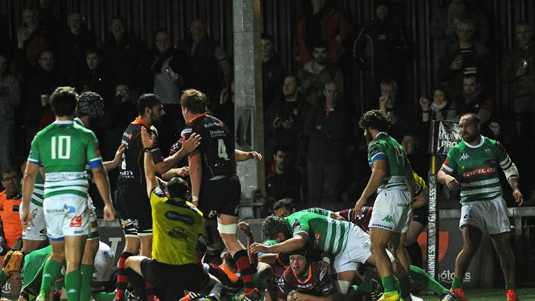 Nic Cudd powered over to score the only try of the game for Dragons