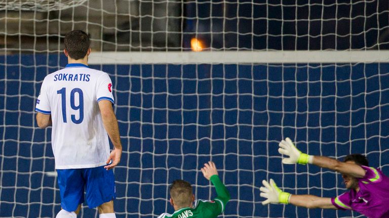 Steven Davis scores for Northern Ireland