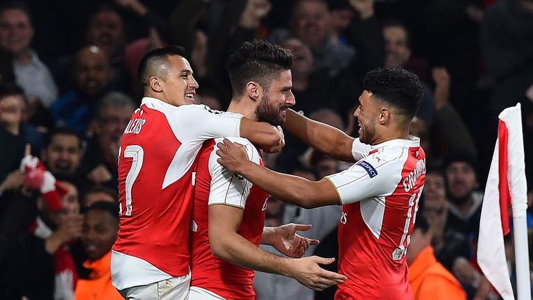 Olivier Giroud celebrates Arsenal's first goal